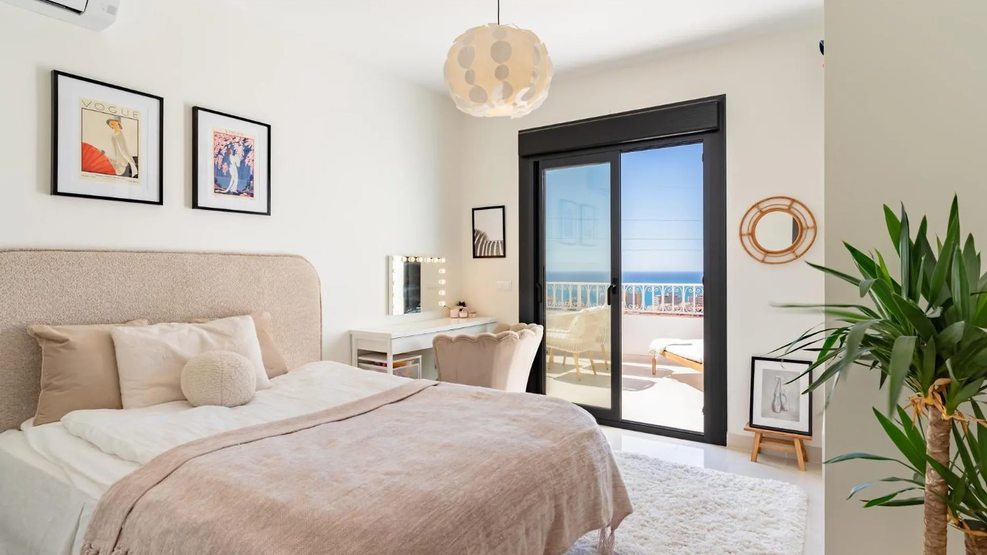 Villa Oasis فوينخيرولا